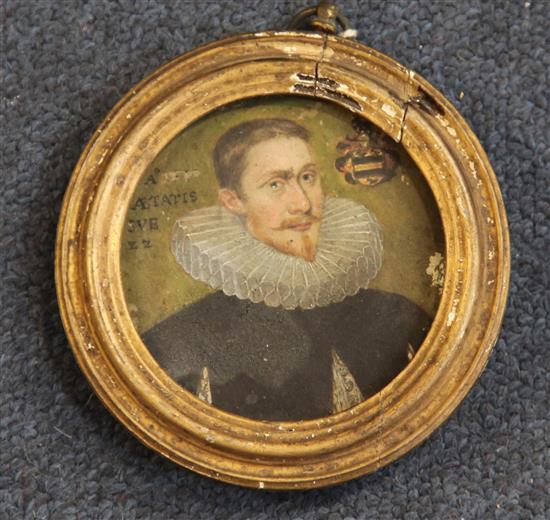 17th century English Style Miniature of a gentleman wearing a ruff collar, 3in.